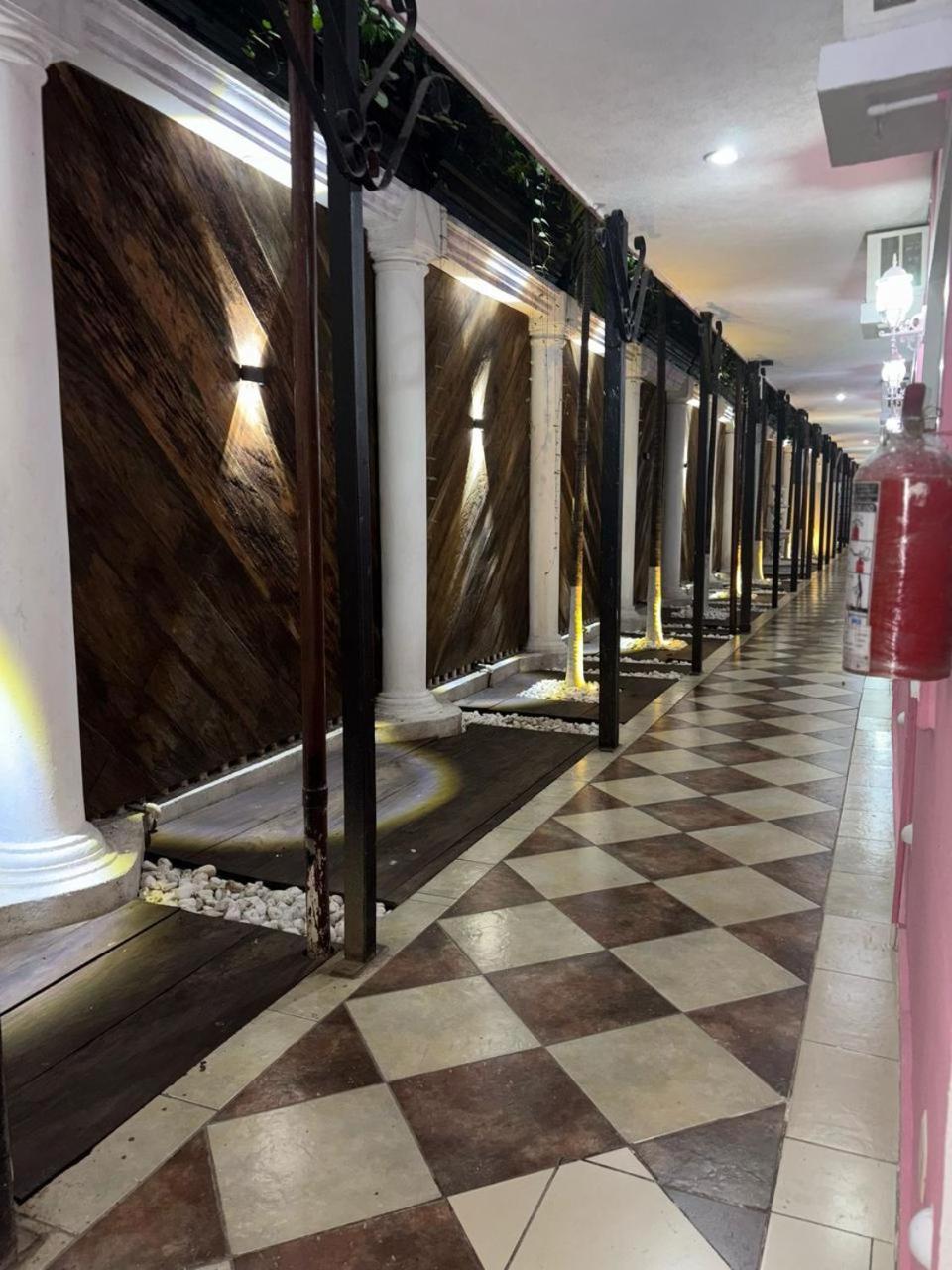 Hotel La Casona Villahermosa Eksteriør bilde